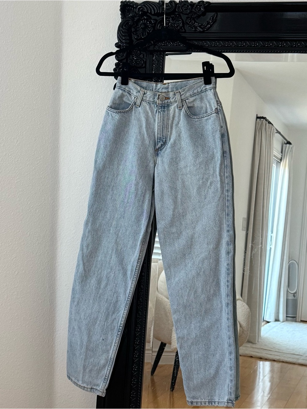 Faded Glory | Women’s Vintage High-Waist Light Wash Mom Jean